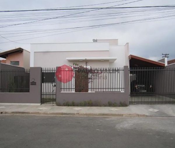 Casa à venda em Jardim José Alves Carneiro Casa à venda em Jardim José Alves Carneiro
