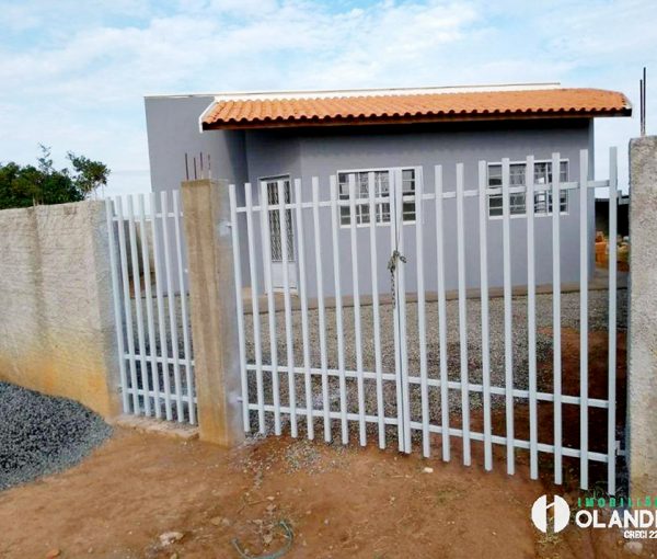Casa de 60 m² no Residencial da Torre por R$ 199 mil em Artur Nogueira Casa de 60 m² no Residencial da Torre por R$ 199 mil em Artur Nogueira