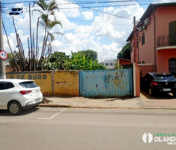 Terreno de 1500 metros quadrados à venda no Centro de Artur Nogueira Terreno de 1500 metros quadrados à venda no Centro de Artur Nogueira