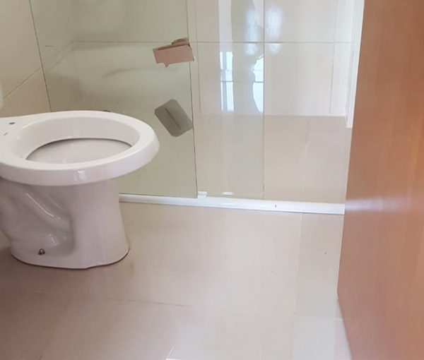 Venda e aluguel de apartamento todo em porcelanato Venda e aluguel de apartamento todo em porcelanato